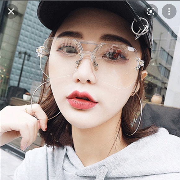 Grey Ant sunglass for Sale - Picture 7 of 7